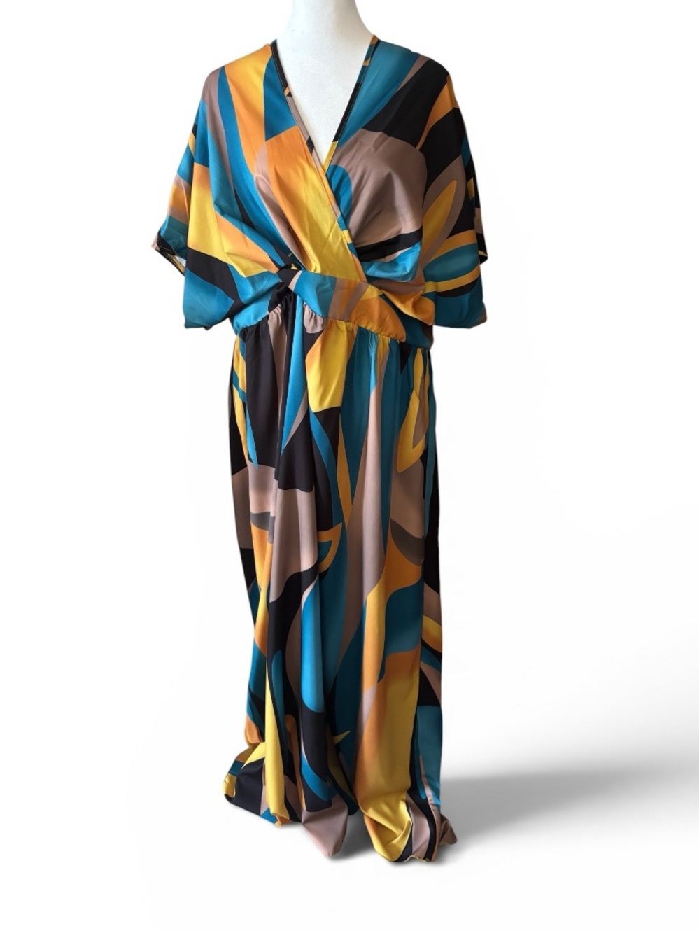 Polyester Blend Top in Light Blue and Cream Temu
